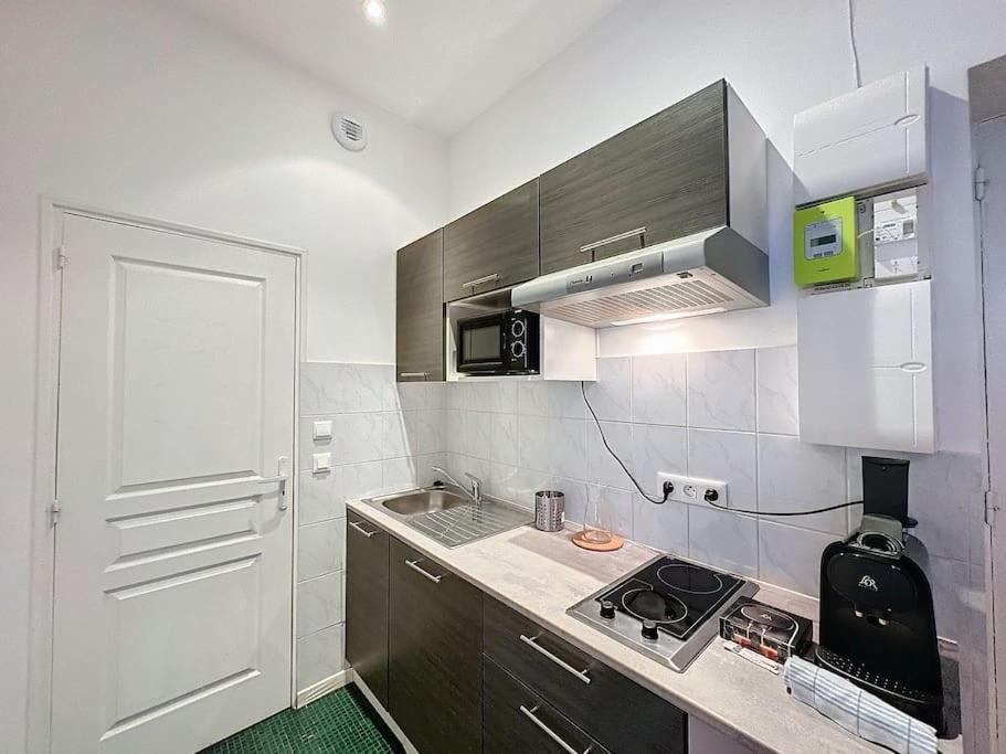 Cosy Appart, Rue St Cyr Lyon Exteriör bild